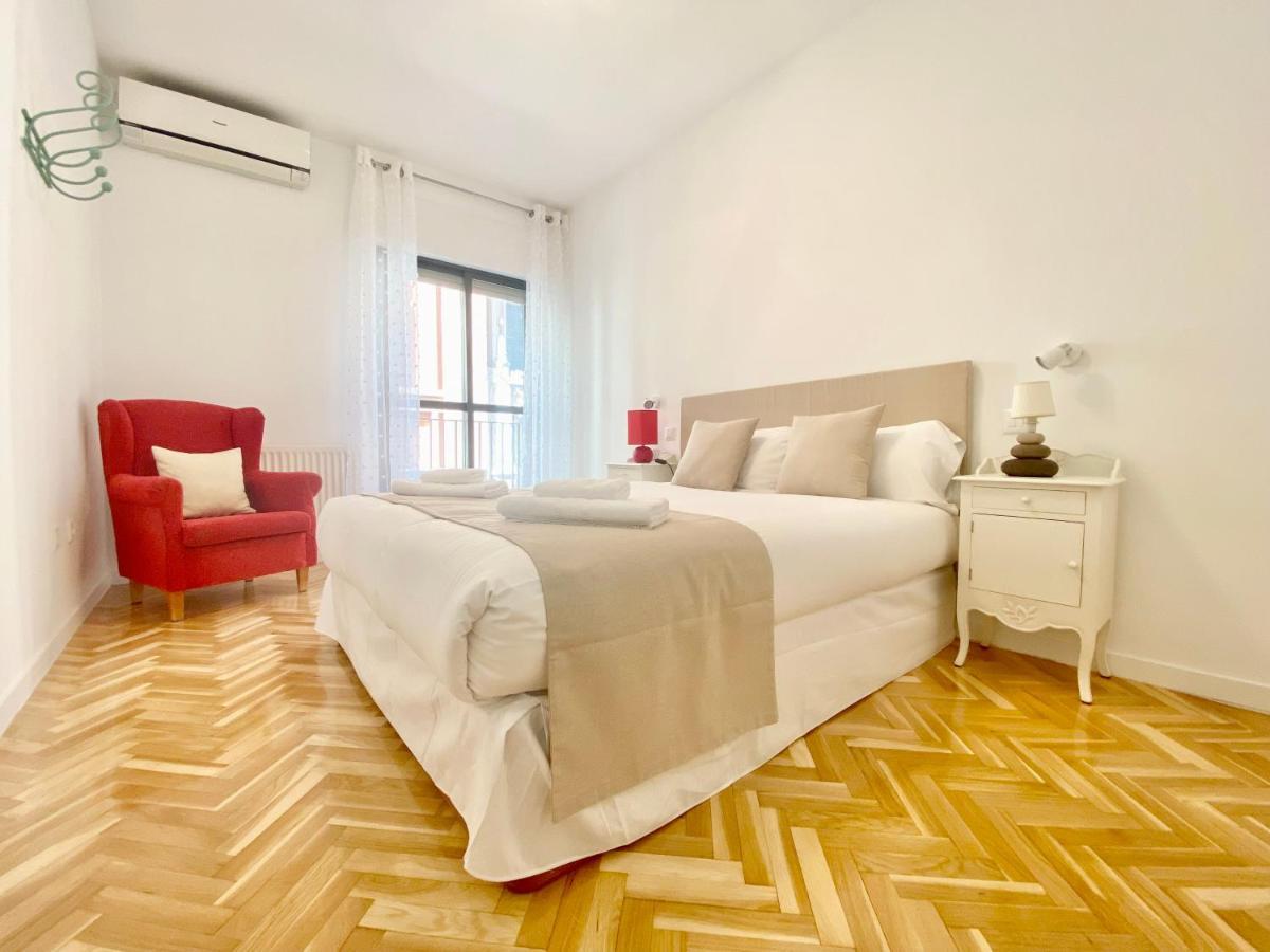 Charming Gran Vía V Apartment Madrid Ngoại thất bức ảnh